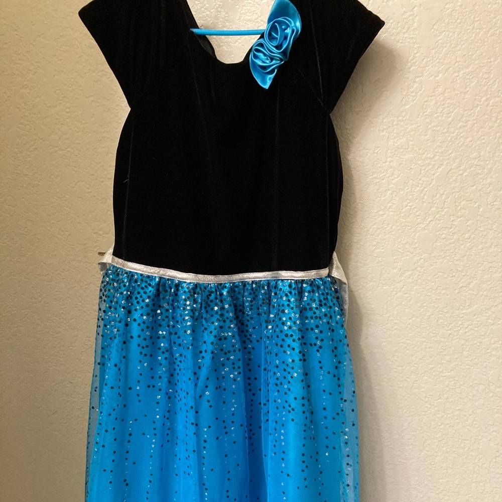Beautiful black & blue girls dress